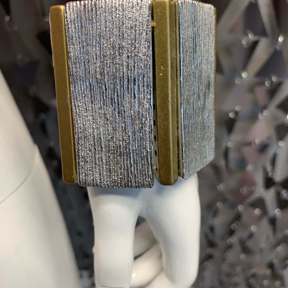 Women’s silver/gold bangle bracelet
